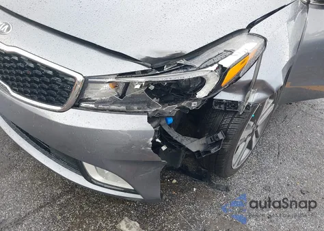 2017 Kia Forte Ex z USA, uszkodzony, nr VIN 3KPFN4A83HE092053